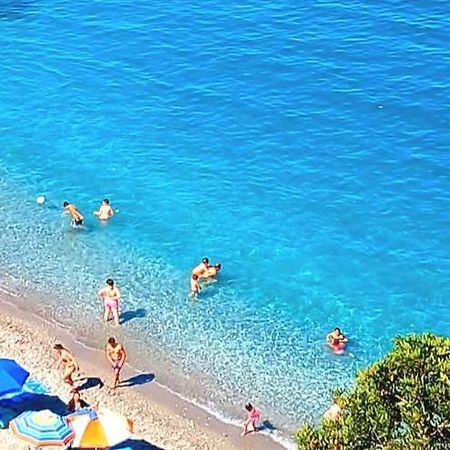 Sweet Sea View Διαμέρισμα Σαβόνα Εξωτερικό φωτογραφία