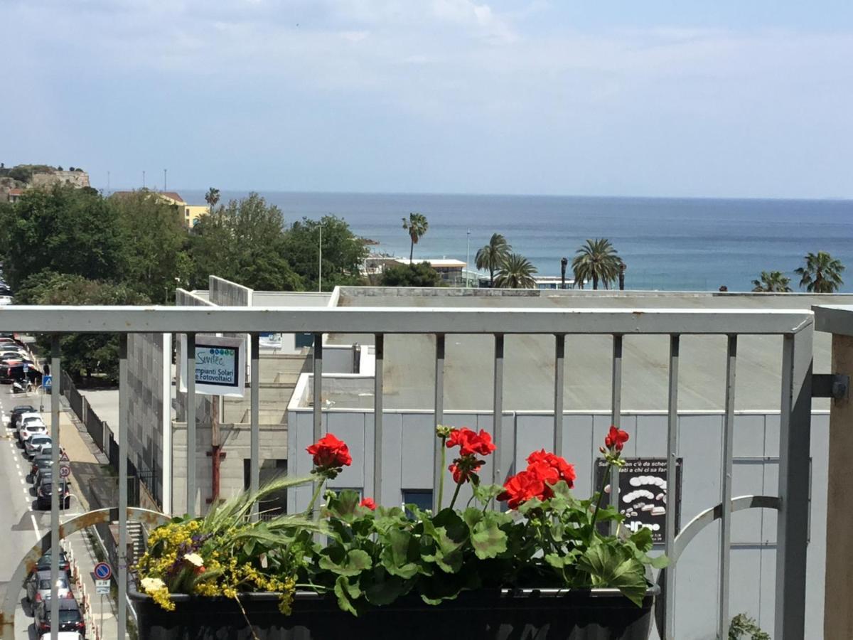 Sweet Sea View Διαμέρισμα Σαβόνα Εξωτερικό φωτογραφία