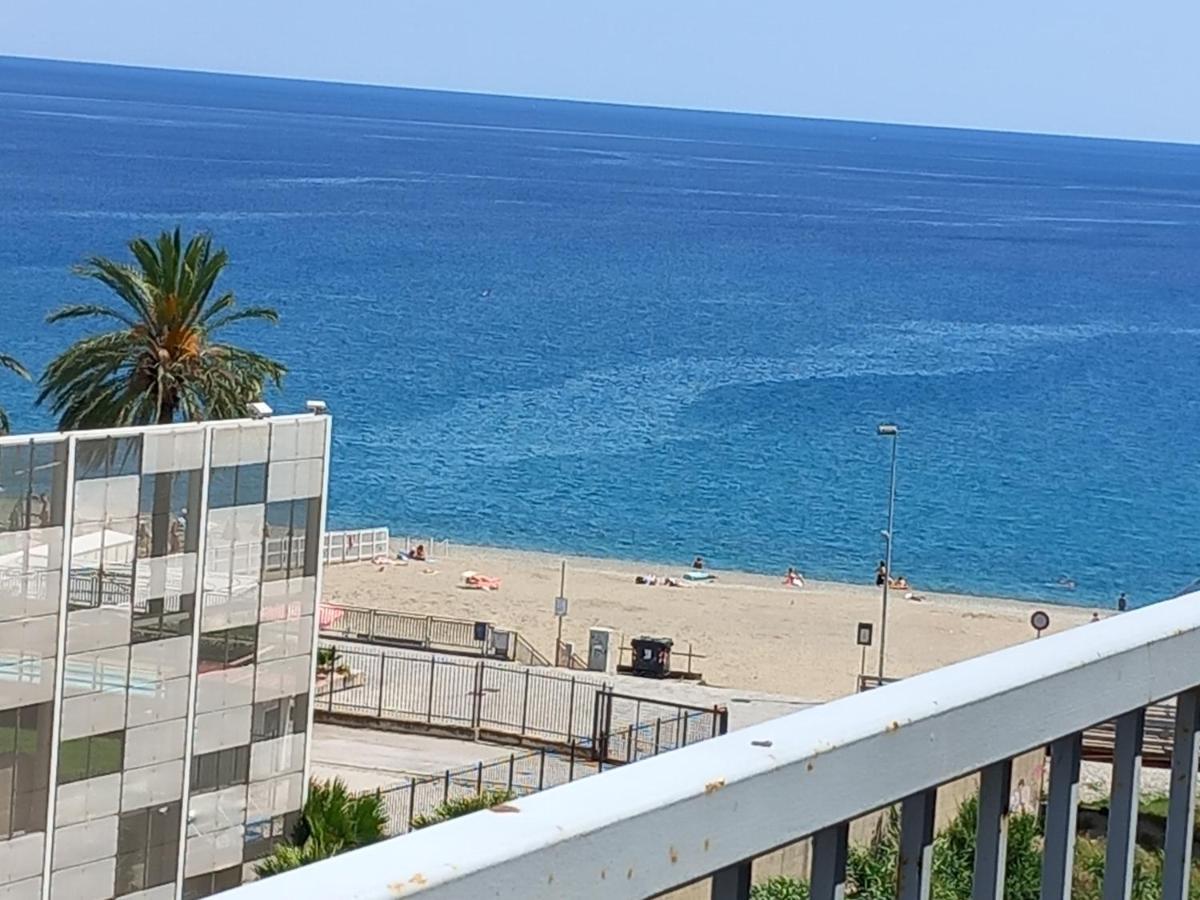 Sweet Sea View Διαμέρισμα Σαβόνα Εξωτερικό φωτογραφία