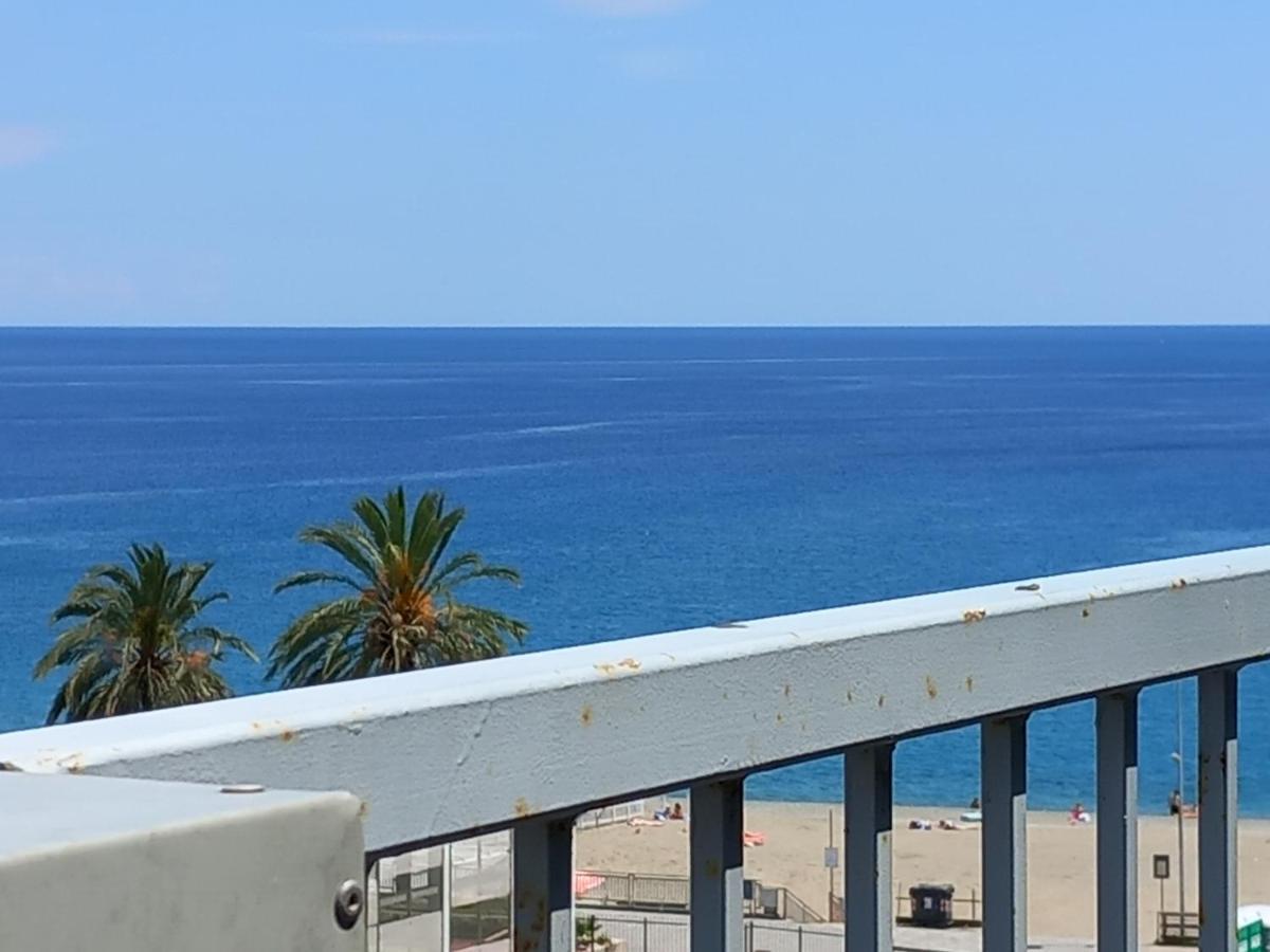 Sweet Sea View Διαμέρισμα Σαβόνα Εξωτερικό φωτογραφία