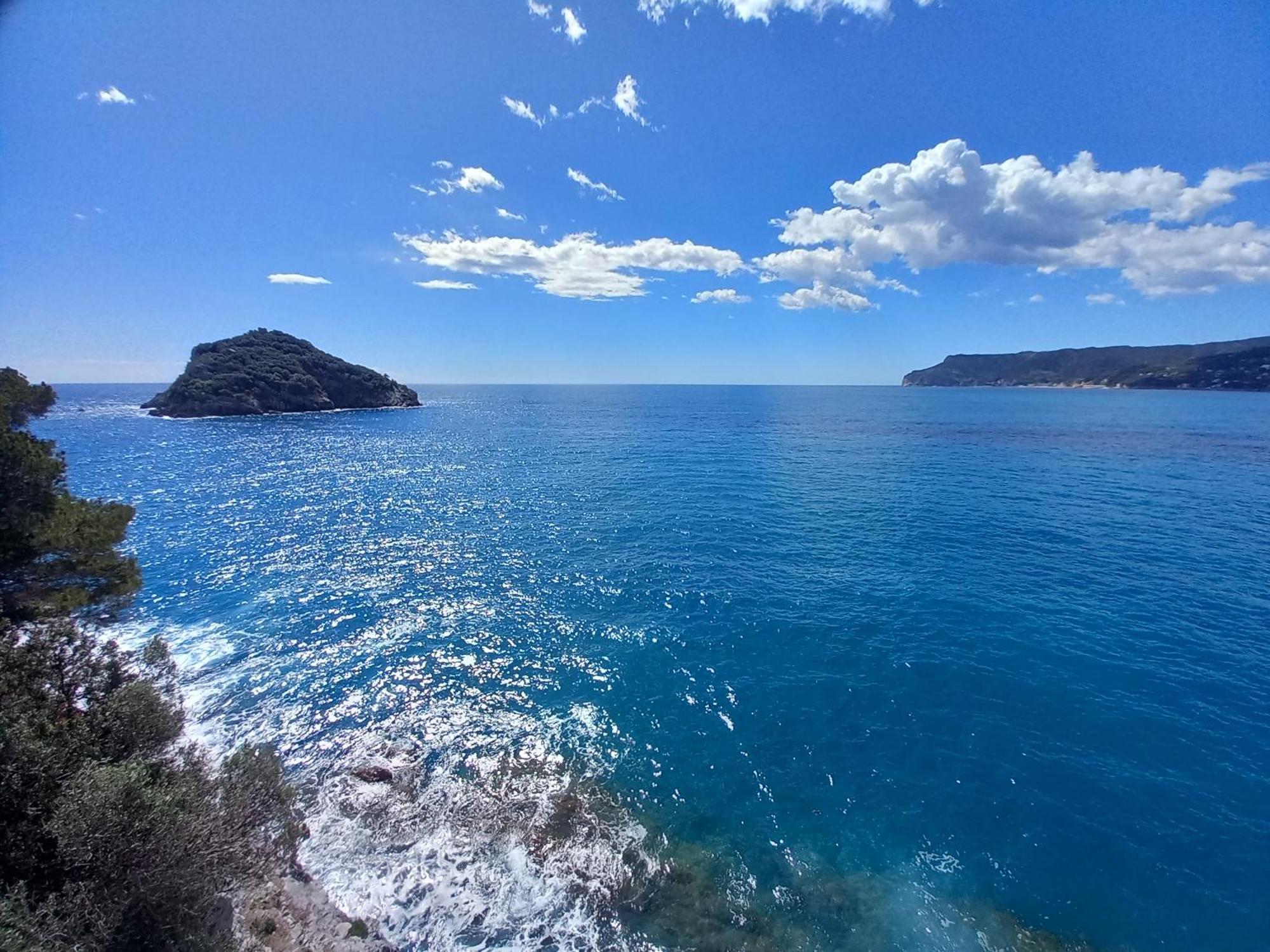 Sweet Sea View Διαμέρισμα Σαβόνα Εξωτερικό φωτογραφία