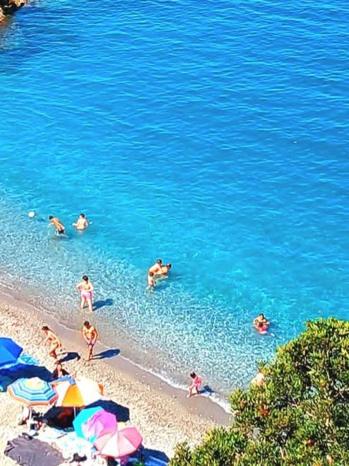 Sweet Sea View Διαμέρισμα Σαβόνα Εξωτερικό φωτογραφία